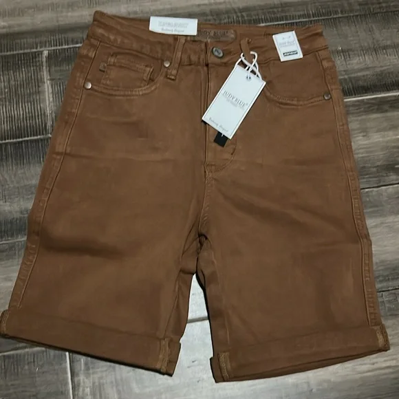 New Judy Blue Tummy Control Bermuda Shorts Small - Picture 2 of 14